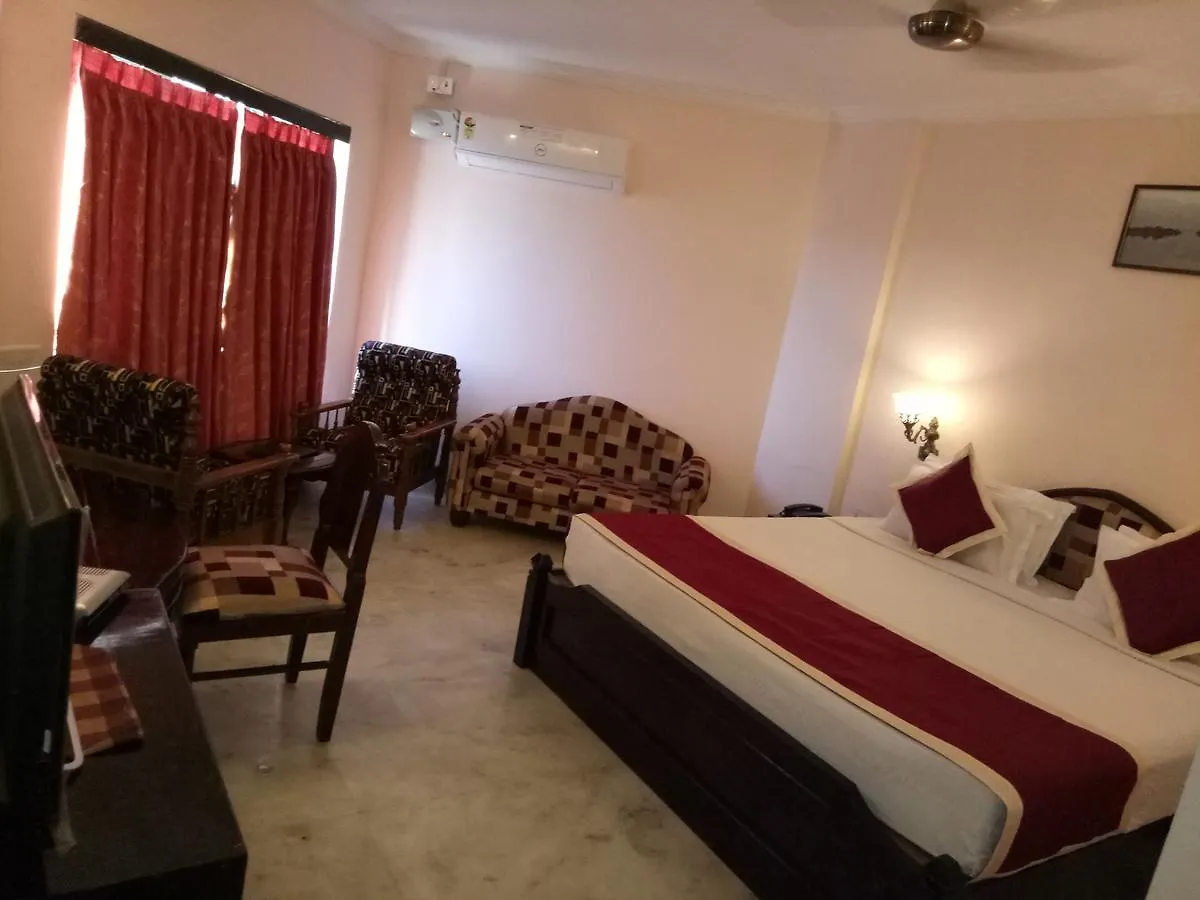 Hotel Srichakra International Palakkad Indien