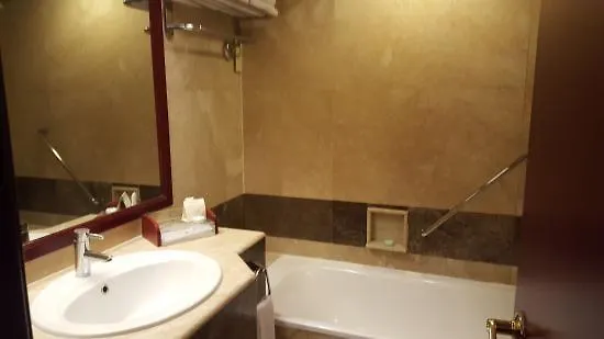 ***  Hotel Srichakra International Palakkad Indien